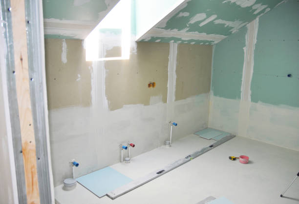 Best Water-Damaged Drywall Repair  in Huntington, WV